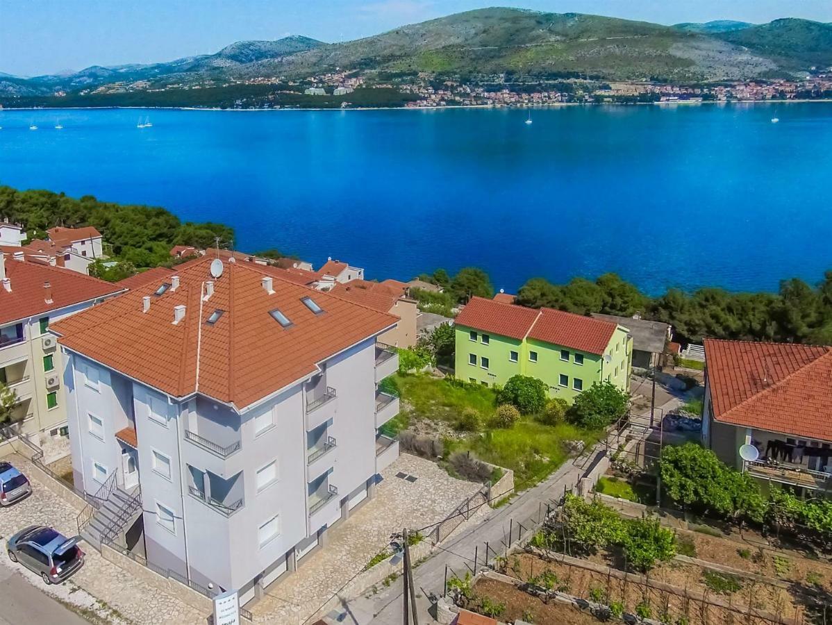 Apartments Maja Donji Okrug  Exterior photo